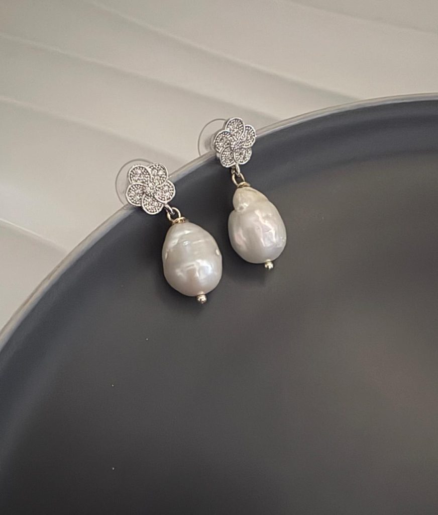 Lexi Earrings